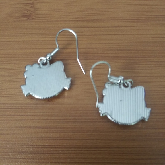 COPY - Hello Kitty Earrings - Picture 2 of 2